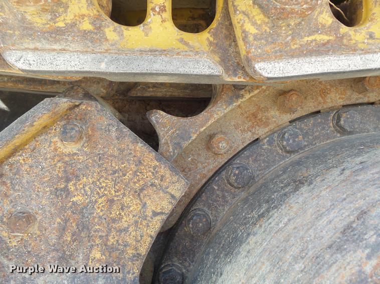 image for item DC7266 1998 Caterpillar 963B LGP track loader