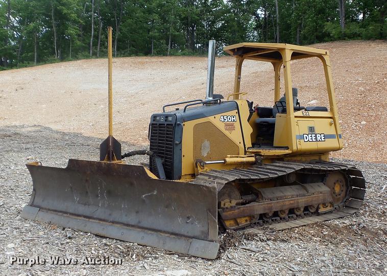 image for item DC7285 1999 John Deere 450H LGP dozer