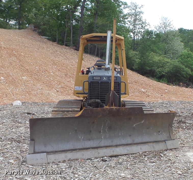 image for item DC7285 1999 John Deere 450H LGP dozer