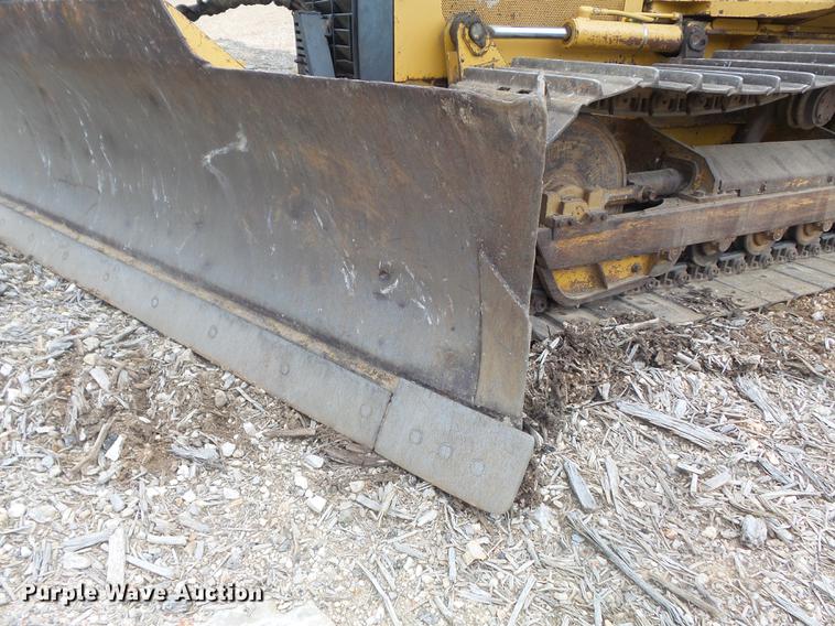 image for item DC7285 1999 John Deere 450H LGP dozer