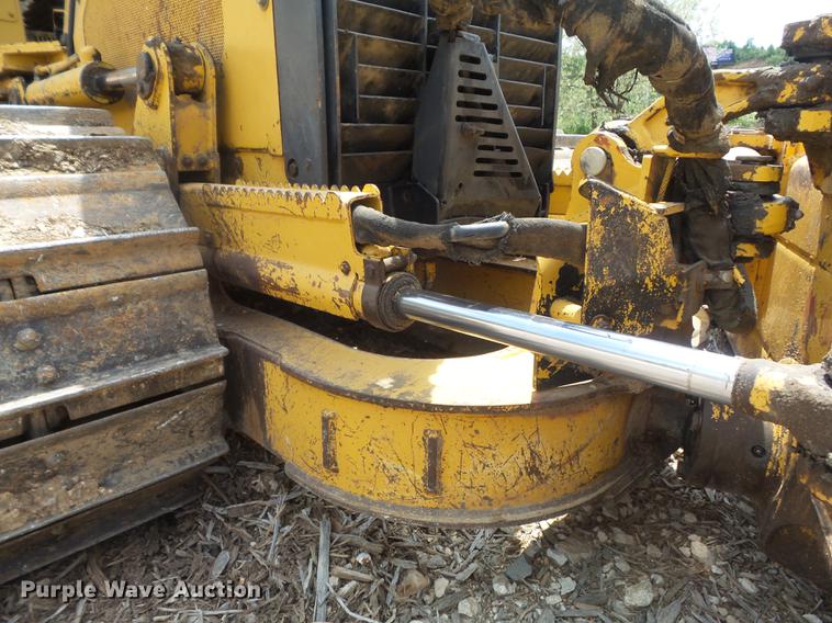 image for item DC7285 1999 John Deere 450H LGP dozer