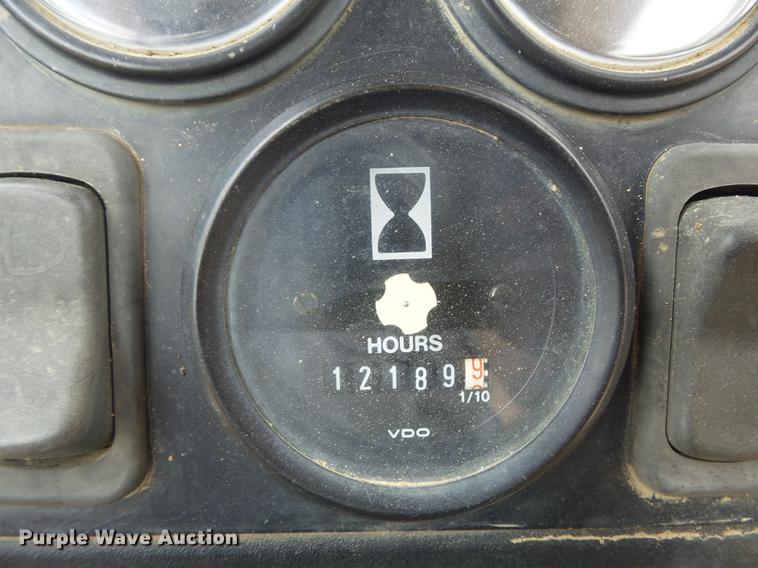 image for item DC7285 1999 John Deere 450H LGP dozer