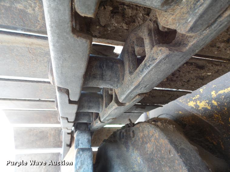 image for item DC7285 1999 John Deere 450H LGP dozer