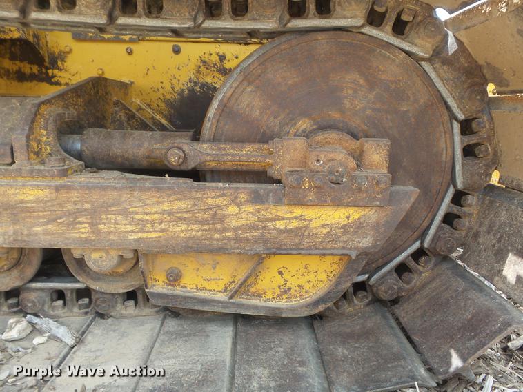 image for item DC7285 1999 John Deere 450H LGP dozer