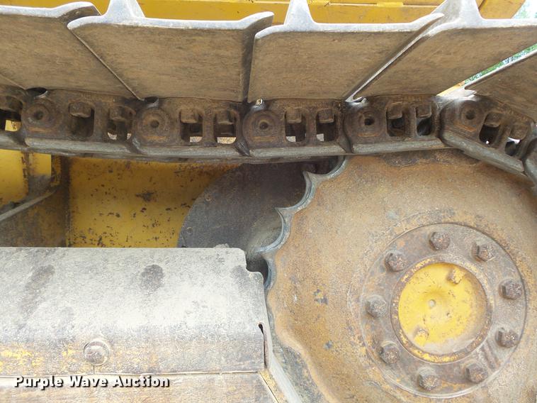 image for item DC7285 1999 John Deere 450H LGP dozer