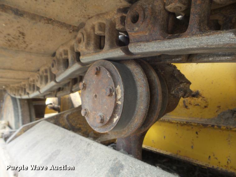 image for item DC7285 1999 John Deere 450H LGP dozer