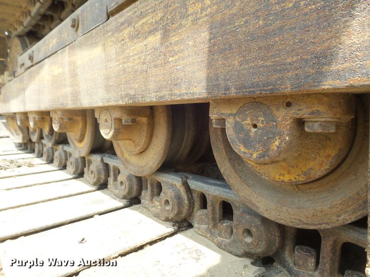 image for item DC7285 1999 John Deere 450H LGP dozer