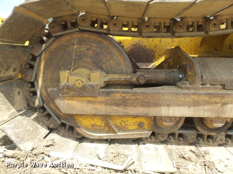 image for item DC7285 1999 John Deere 450H LGP dozer
