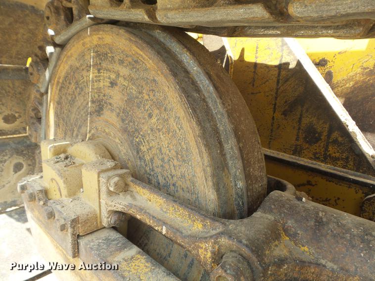 image for item DC7285 1999 John Deere 450H LGP dozer