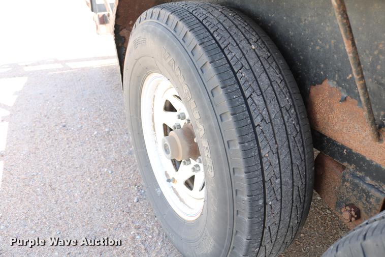 image for item DC7546 2010 PJ utility trailer