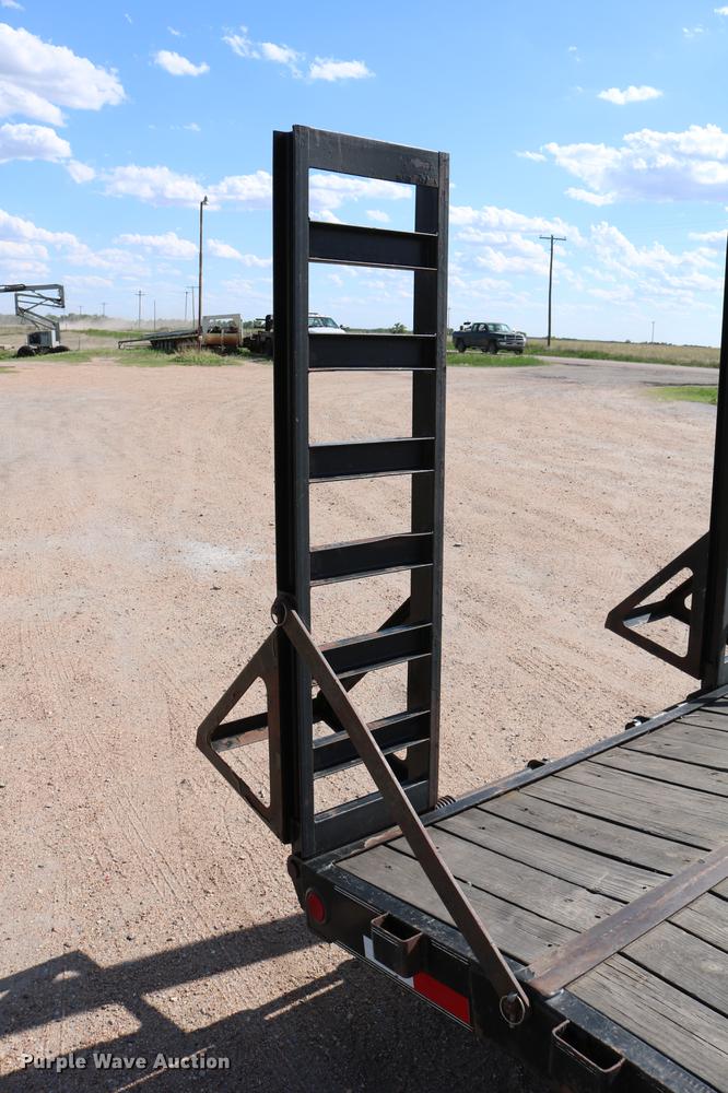 image for item DC7546 2010 PJ utility trailer