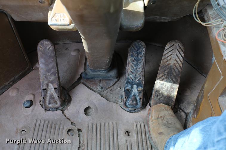 image for item DC7559 1982 Caterpillar 950B wheel loader