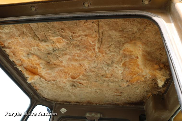 image for item DC7559 1982 Caterpillar 950B wheel loader