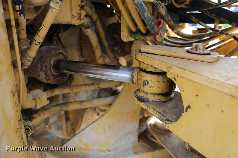 image for item DC7559 1982 Caterpillar 950B wheel loader