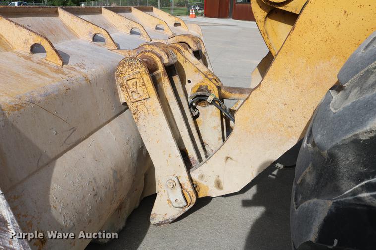 image for item DC7559 1982 Caterpillar 950B wheel loader
