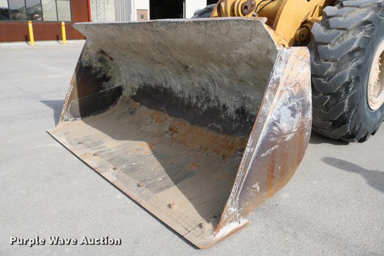 image for item DC7559 1982 Caterpillar 950B wheel loader