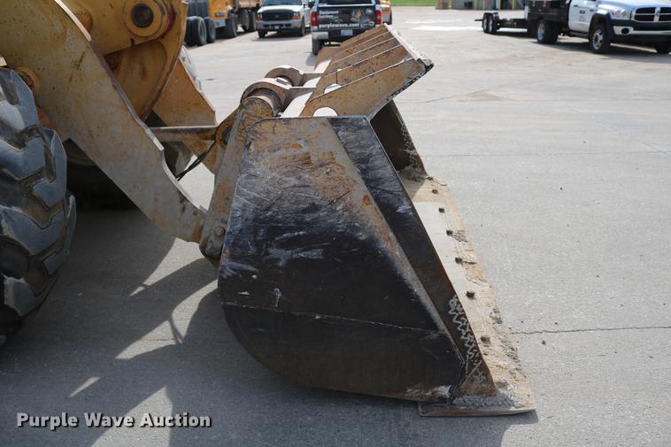 image for item DC7559 1982 Caterpillar 950B wheel loader