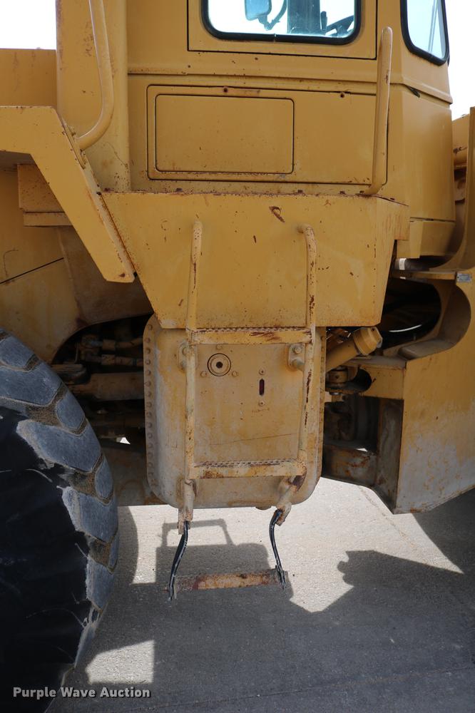 image for item DC7559 1982 Caterpillar 950B wheel loader