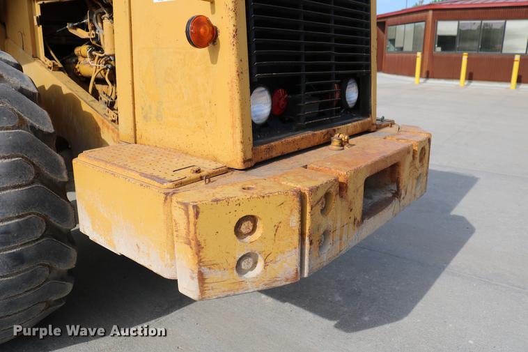 image for item DC7559 1982 Caterpillar 950B wheel loader