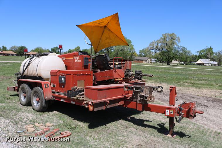 image for item DC7564 1995 Ditch Witch JT820 directional boring unit