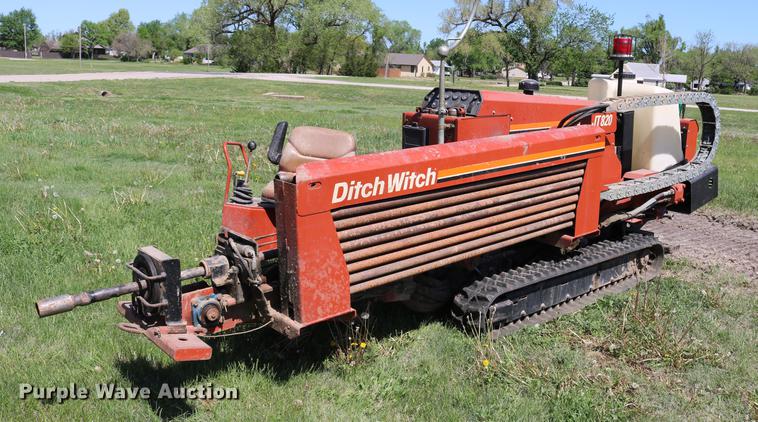 image for item DC7564 1995 Ditch Witch JT820 directional boring unit