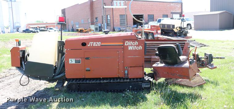 image for item DC7564 1995 Ditch Witch JT820 directional boring unit