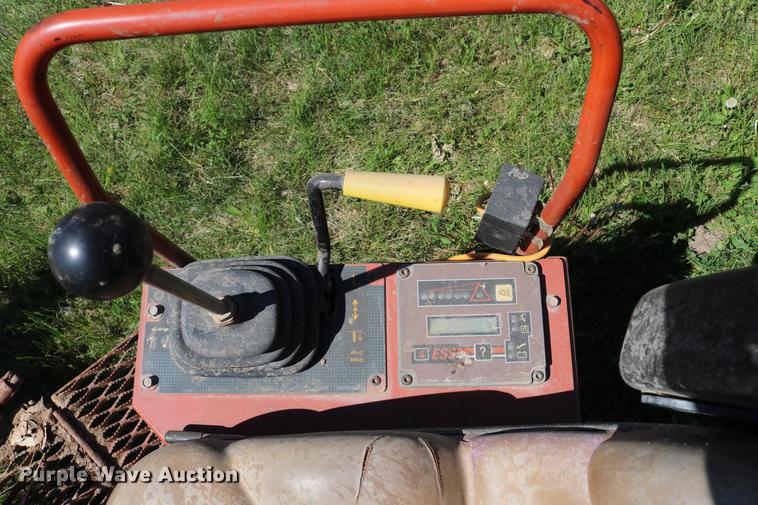 image for item DC7564 1995 Ditch Witch JT820 directional boring unit