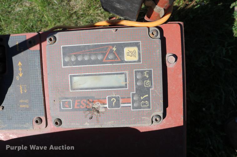 image for item DC7564 1995 Ditch Witch JT820 directional boring unit