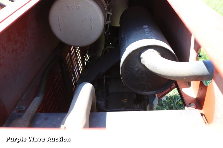 image for item DC7564 1995 Ditch Witch JT820 directional boring unit