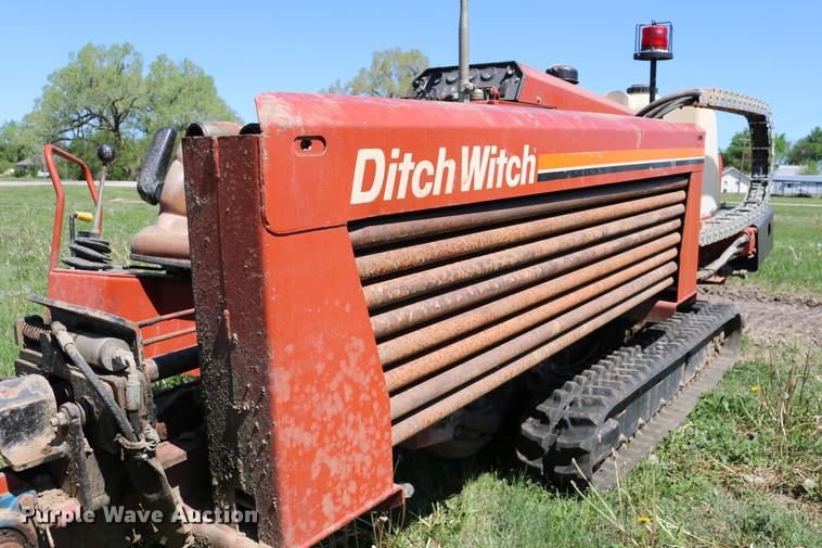 image for item DC7564 1995 Ditch Witch JT820 directional boring unit