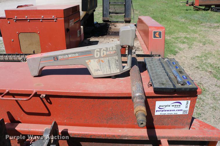 image for item DC7564 1995 Ditch Witch JT820 directional boring unit