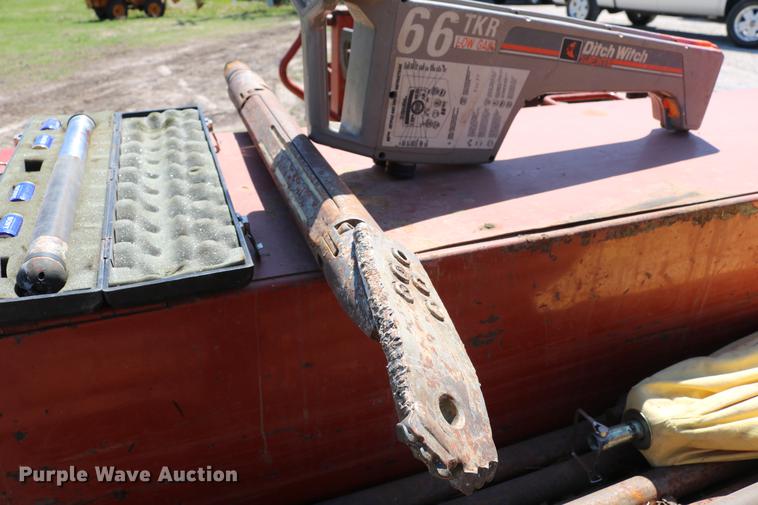 image for item DC7564 1995 Ditch Witch JT820 directional boring unit