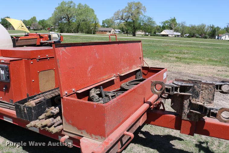 image for item DC7564 1995 Ditch Witch JT820 directional boring unit