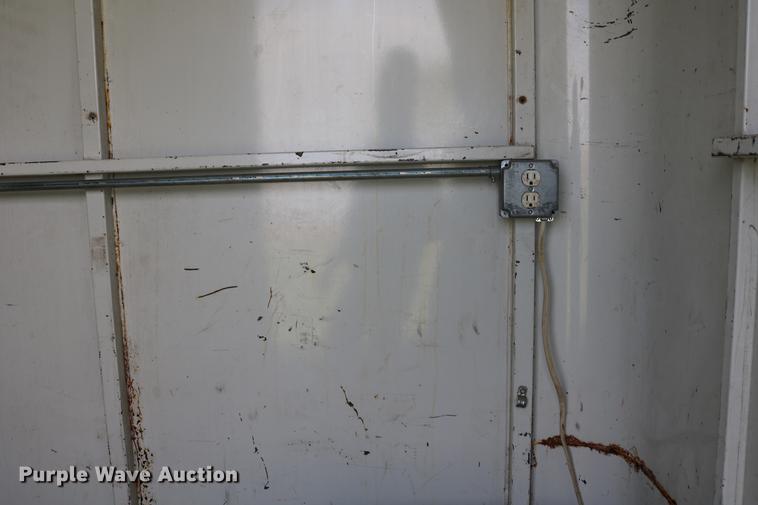 image for item DC7565 1997 WW Trailer enclosed cargo trailer