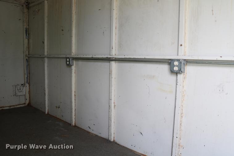 image for item DC7565 1997 WW Trailer enclosed cargo trailer