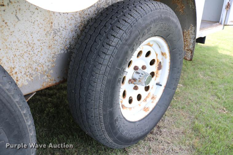 image for item DC7565 1997 WW Trailer enclosed cargo trailer