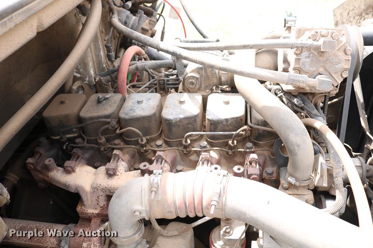 image for item DC7567 1994 Freightliner FL70 winch truck