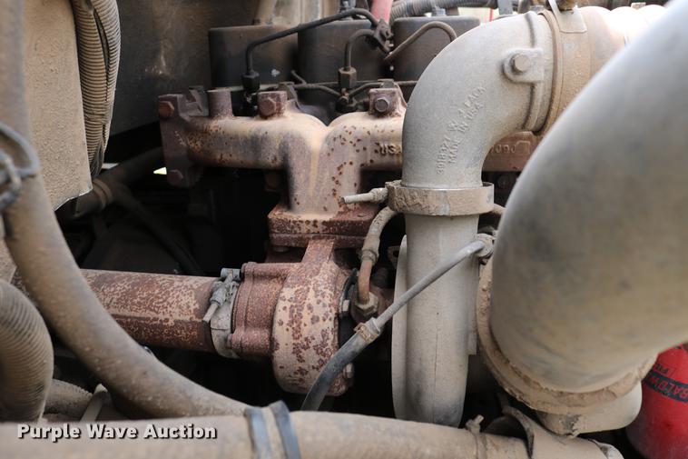 image for item DC7567 1994 Freightliner FL70 winch truck