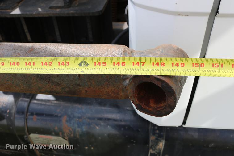 image for item DC7567 1994 Freightliner FL70 winch truck