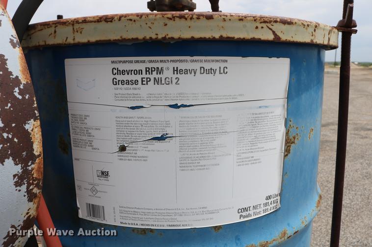 image for item DC7570 1971 Ford F700 flatbed service truck