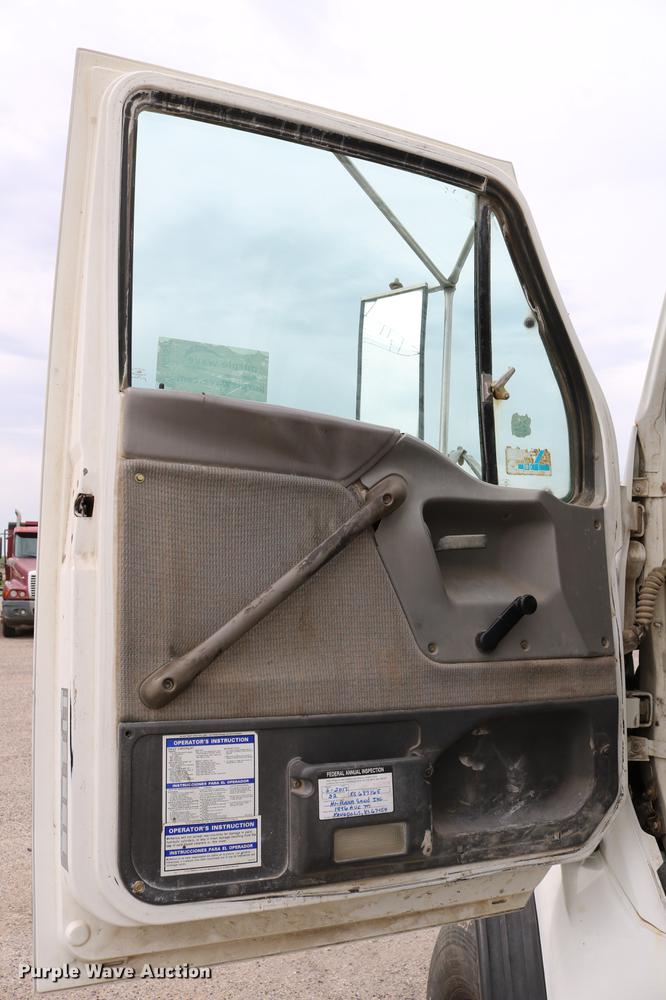 image for item DC7572 1999 Sterling A9500 ready mix truck