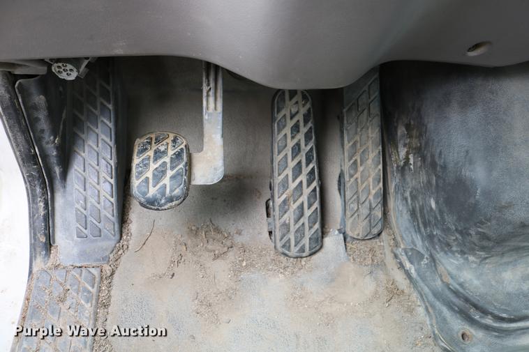 image for item DC7572 1999 Sterling A9500 ready mix truck