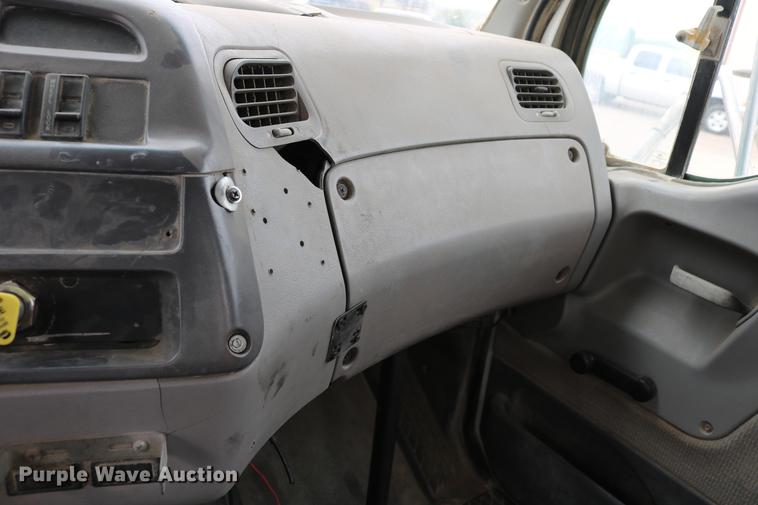 image for item DC7572 1999 Sterling A9500 ready mix truck