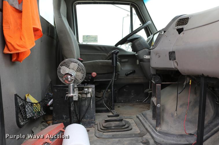 image for item DC7572 1999 Sterling A9500 ready mix truck