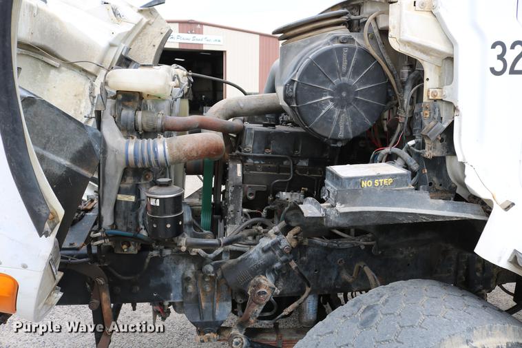 image for item DC7572 1999 Sterling A9500 ready mix truck