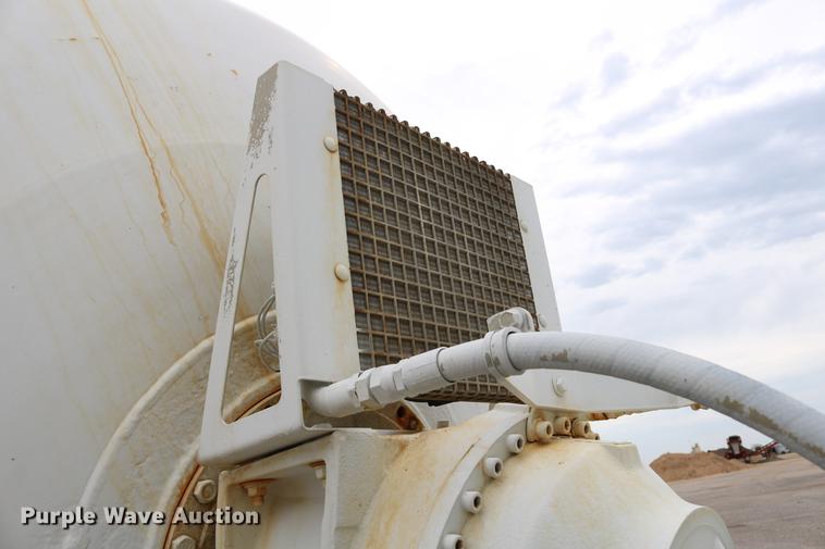 image for item DC7572 1999 Sterling A9500 ready mix truck