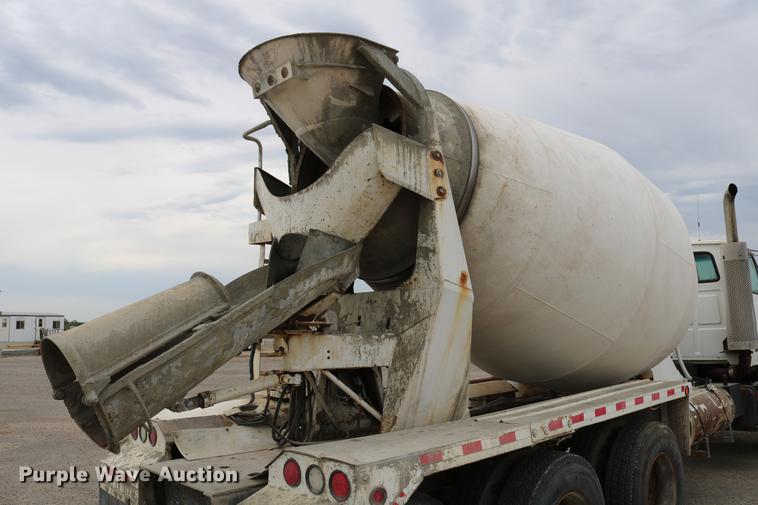 image for item DC7572 1999 Sterling A9500 ready mix truck