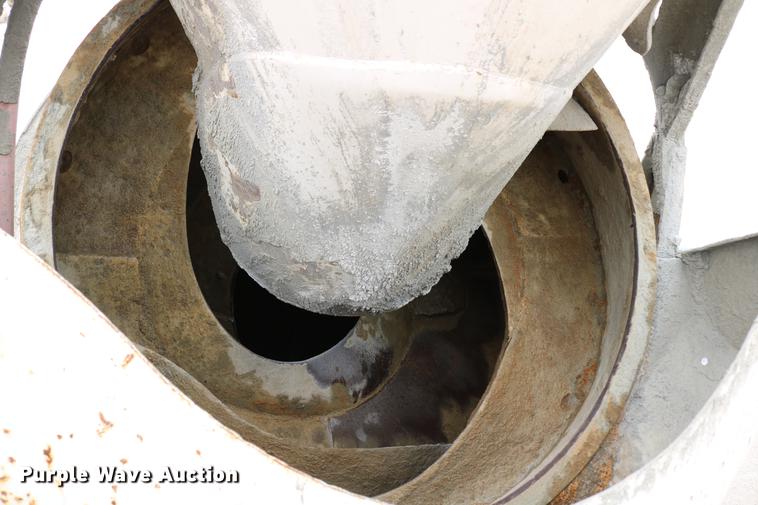 image for item DC7572 1999 Sterling A9500 ready mix truck