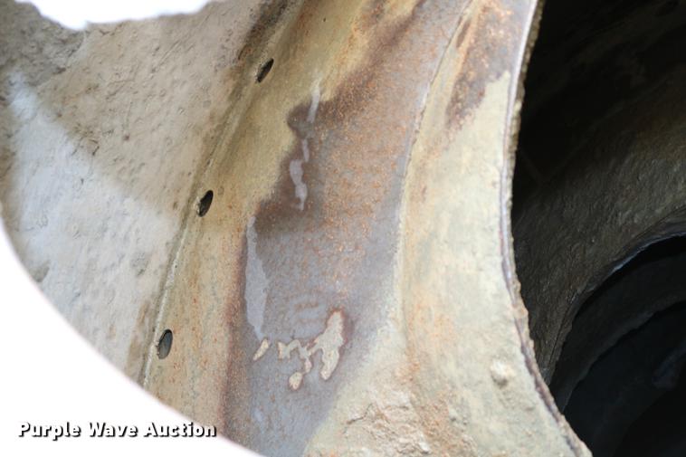 image for item DC7572 1999 Sterling A9500 ready mix truck