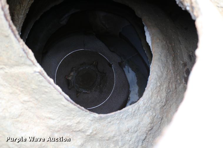 image for item DC7572 1999 Sterling A9500 ready mix truck